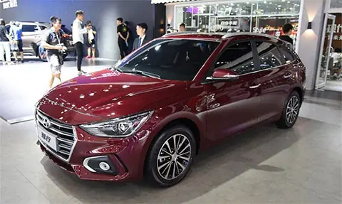 Hãng Hyundai vừa trình làng mẫu xe mới Celesta Wagon 2019 tại thị trường Trung Quốc. Xe sở hữu kiểu dáng đẹp mắt, động cơ 1.6L và có giá khởi điểm được cho là siêu rẻ – chỉ 80.900 Nhân dân tệ (274 triệu đồng).
