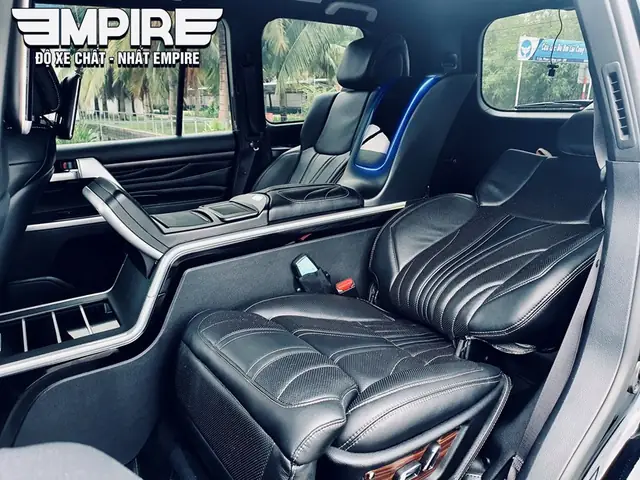 Sang Trọng, Đẳng Cấp, Tiện Nghi Và Hiện Đại Là Thông Điệp Thể Hiện Trên Nội Thất Lexus Lx570 Mà Empire Đã Thiết Kế Và Nâng Cấp Kính Mời Quý Vị Cùng Trải Nghiệm.