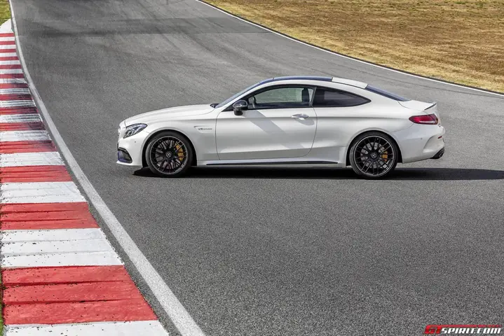 mercedes-amg-c63-coupe-3