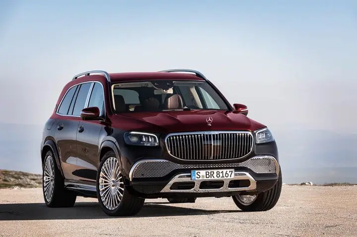 mercedes-maybach-gls-600-4matic-ngoai-that-noi-that-mercedeshaxaco-com-vn