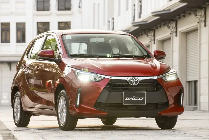Toyota Wigo Số Tự Động: Nhỏ xinh nhưng võ đầy mình, chiến binh đường phố Toyota Wigo Số Tự Động: Nhỏ xinh nhưng võ đầy mình, chiến binh đường phố