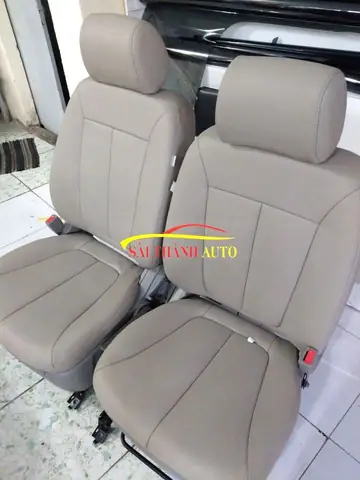 BỌC GHẾ DA HYUNDAI SANTAFE TẠI HCM