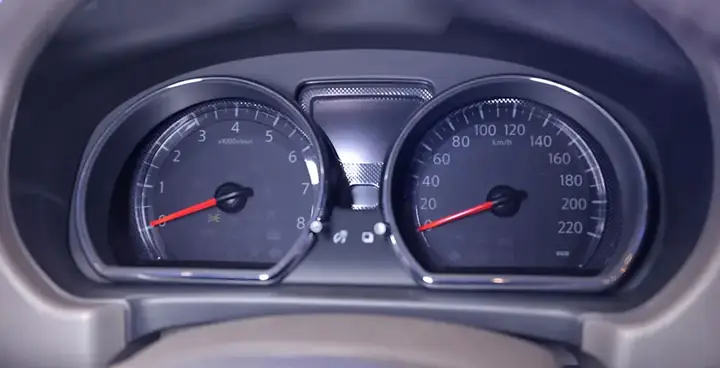 Cụm Đồng Hồ Tốc Độ Hiển Thị Đa Thông Tin