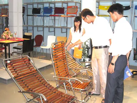 Bảo quản ghế xích đu Xuân Hòa đúng cách