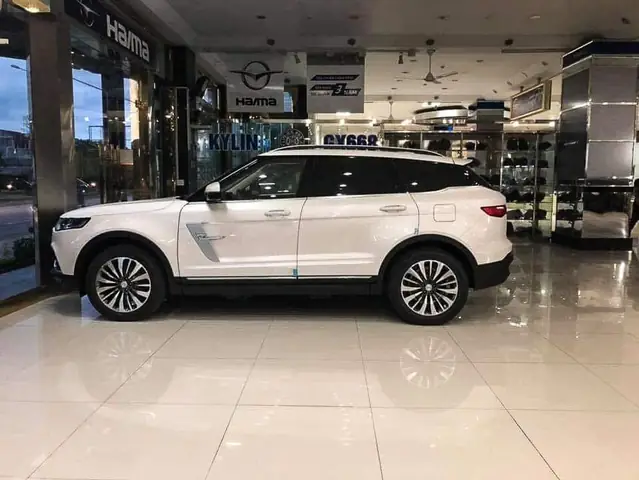 Zotye Z8 2019 phiên bản năng cấp cập bến Việt Nam