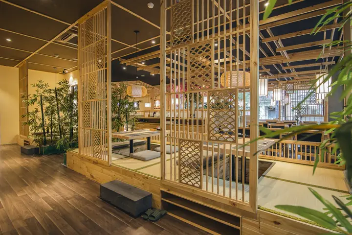Noi-that-nha-hang-sushiworld-9