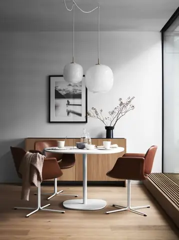 1. Sá»­ dá»¥ng màu sáº¯c Äá»i láº­p