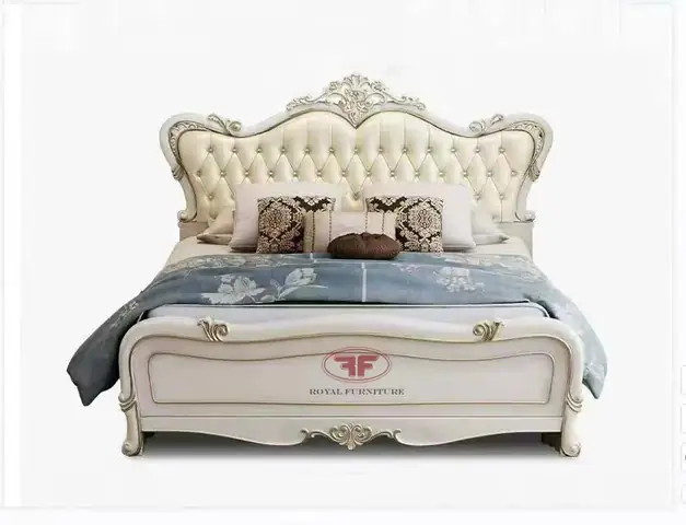 Màu sắc:Trắng kemPhong cách:Tân cổ điểnKích thước:2165×2090×1320mmXuất xứ:Nhập khẩuMã SP:983BChất liệu:Gỗ sồi oak , sơn lacker 7 lớp , bọc da cao cấpBảo hành:02  năm, bảo trì trọn đời sản phẩm