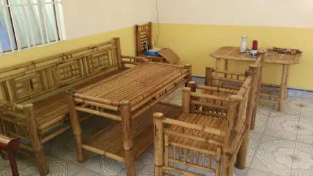BÃ n gháº¿ tre