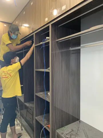 Sản xuất lắp đặt nội thất