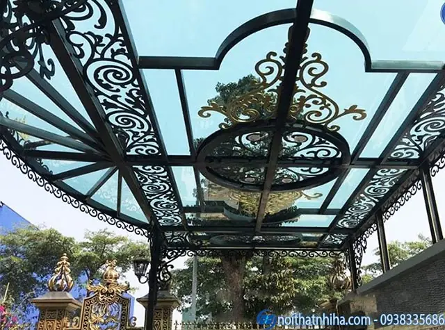 2. Một số mẫu mái kính sắt nghệ thuật đẹp, sang trọng và đẳng cấp