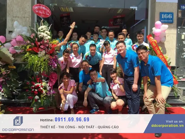 nội thất showroom tcl nguyễn xiển