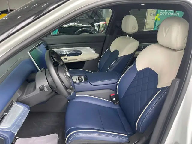 showroom nội thất thăng long plus