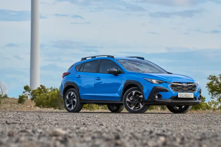So sánh Subaru Crosstrek với các đối thủ cạnh tranh trên thị trường: