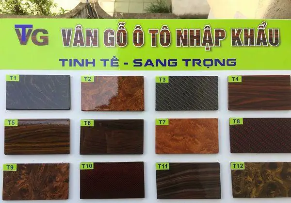 Sơn vân gỗ nội thất ô tô tạo điểm nhấn nổi bật cho khoang nội thất.