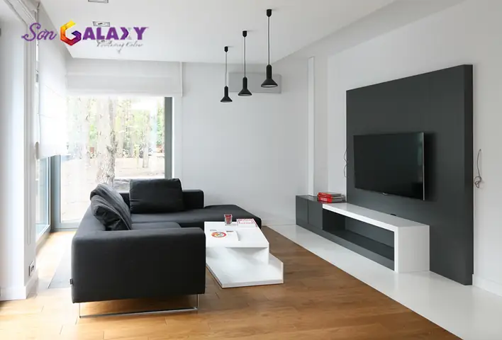 1/ Màu trắng kết hợp nội thất đen cuốn hút