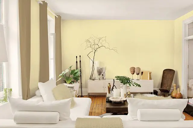 3.4 Sơn nội thất phòng khách màu vàng