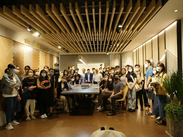 tham quan showroom nội thất