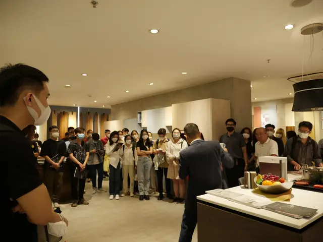 tham quan showroom nội thất