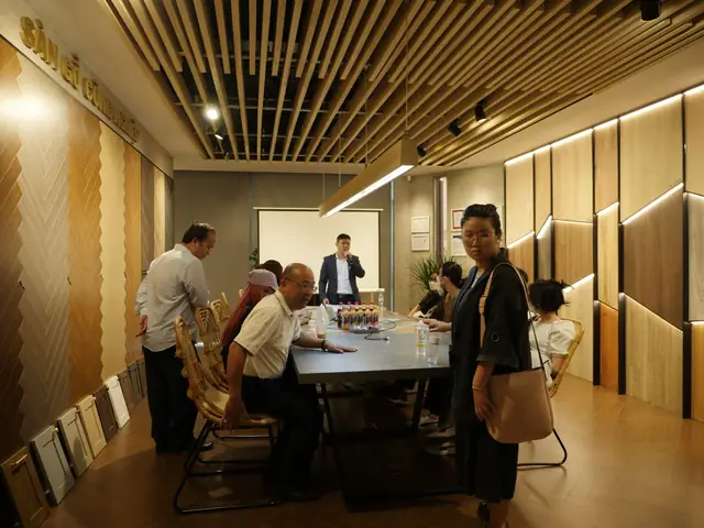 tham quan showroom nội thất