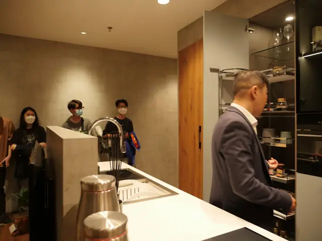 tham quan showroom nội thất