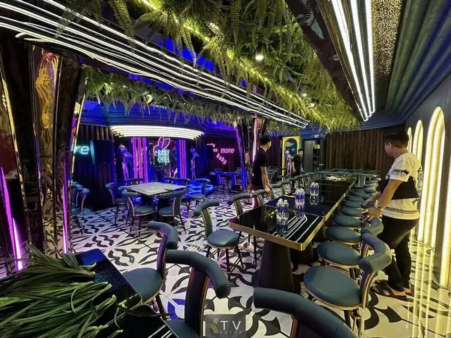 II. Lounge là gì ! Dịch vụ thiết kế thi công Lounge tại KTV DECOR II. Lounge là gì ! Dịch vụ thiết kế thi công Lounge tại KTV DECOR