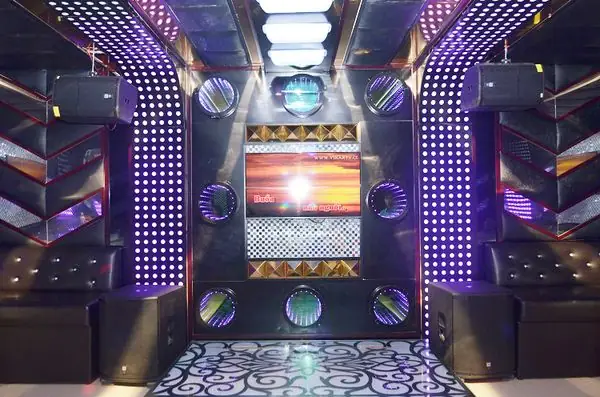 Báo Giá Nội Thất Quán Karaoke