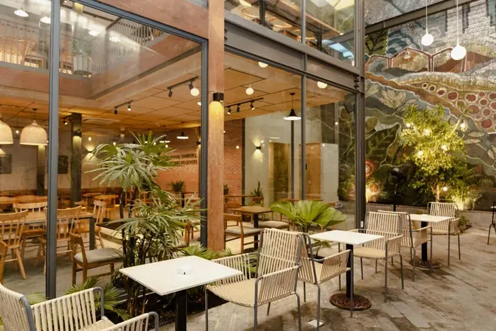 Bố Trí Nội Thất Coffee House