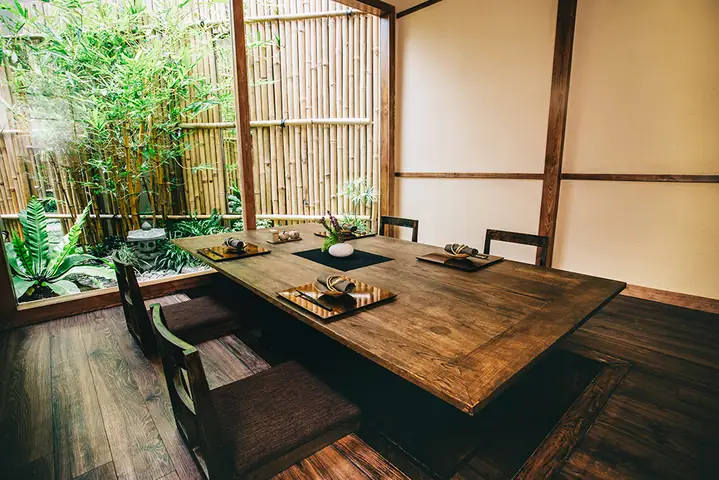 Kết Nối Quá Khứ Với Hiện Đại