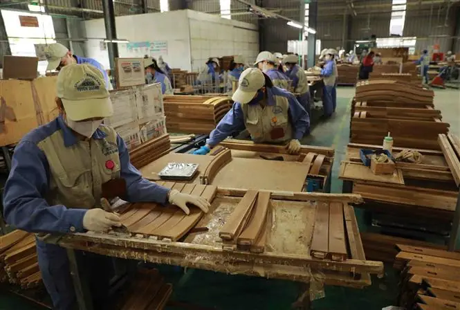 Quy Trình Chế Biến Gỗ Nội Thất: Từ Nguyên Liệu Đến Thành Phẩm Hoàn Hảo