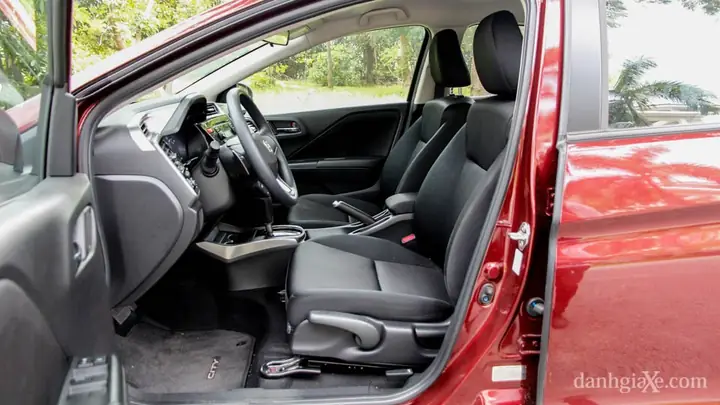 Hình Ảnh Chi Tiết Honda City 2016