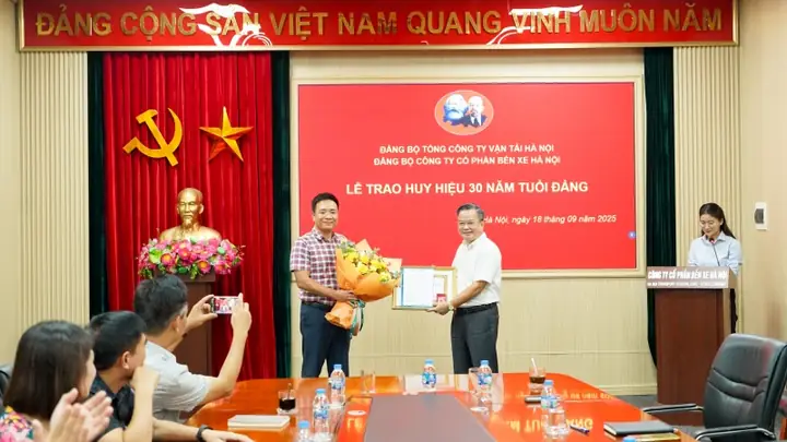 Đánh Giá Chi Tiết Công Ty Cp Xây Dựng Thương Mại Nội Thất Hh