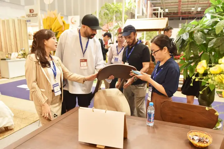Cong Ty Sản Xuất Nội Thất Gỗ Ở Thuận An