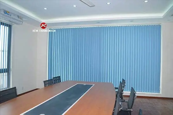 Khi Nào Nên Chọn Rèm Cuốn Chống Nắng Thay Vì Rèm Lá