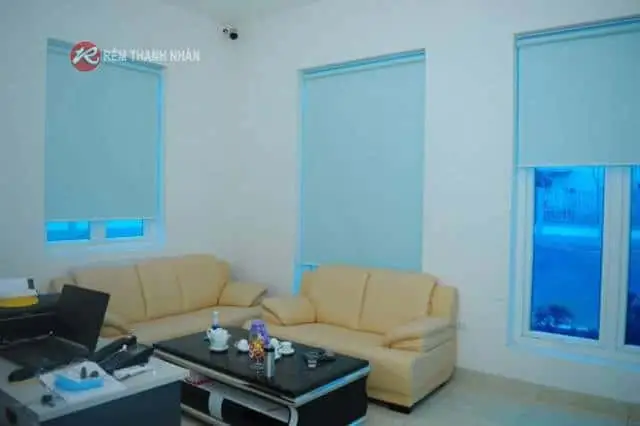 Khi Nào Nên Chọn Rèm Cuốn Chống Nắng Thay Vì Rèm Lá