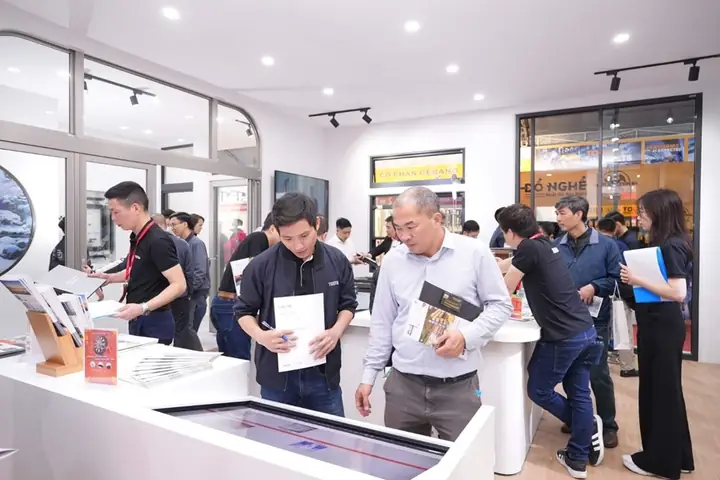 Cviet Nam Ho Tro Ngành Nội Thất