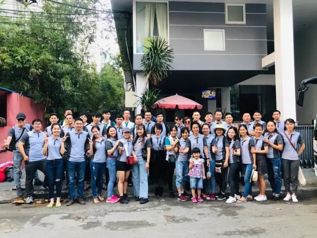 Cơ Hội Nghề Nghiệp Tại Nội Thất Vuông: Tuyển Dụng Và Phát Triển Bền Vững